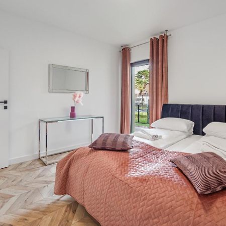 Apartamenty Delux Sun & Snow Belnihel - Blisko Centrum I Fokarium Kültér fotó